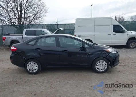 2017 Ford Fiesta S z USA, uszkodzony, nr VIN 3FADP4AJXHM152555